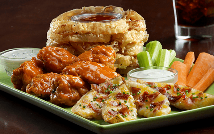 Photo of 'Tony’s Rings & Things Sampler' meal.